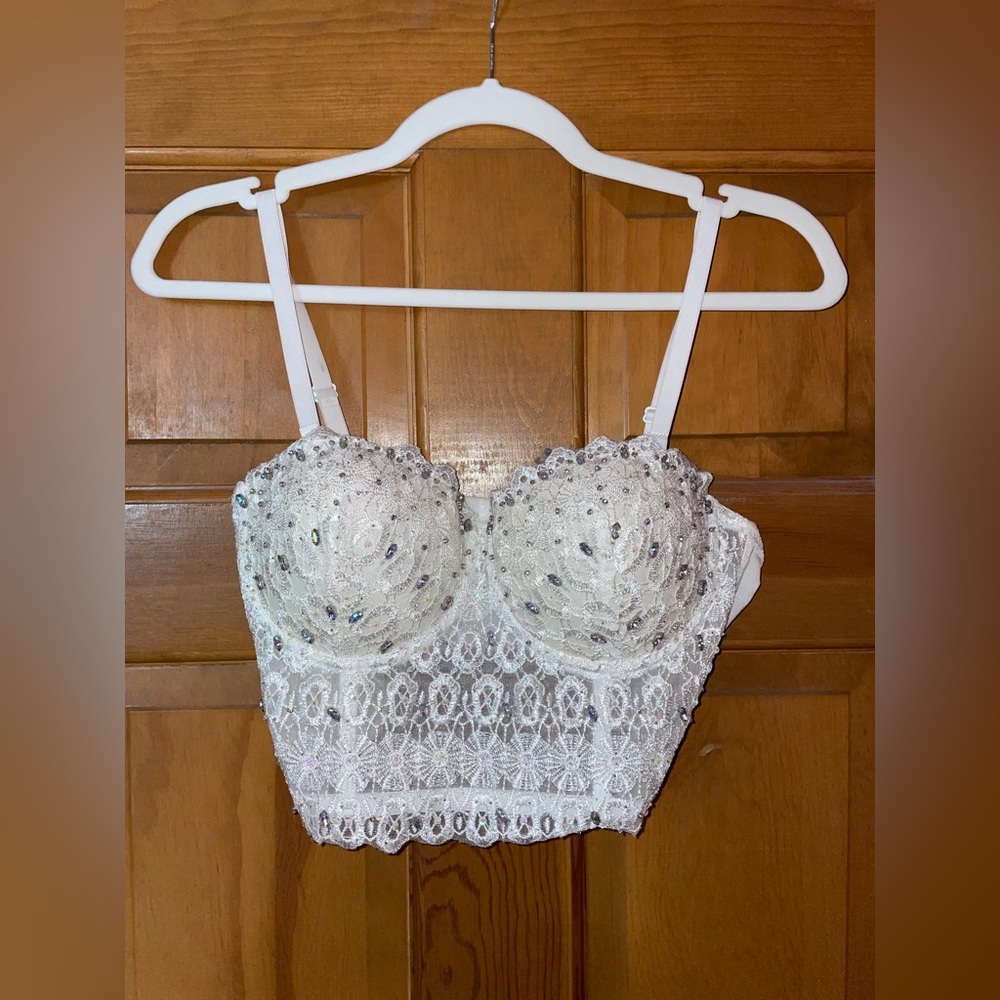 Windsor - Jeweled Crop Top - White - Size Large - Never worn